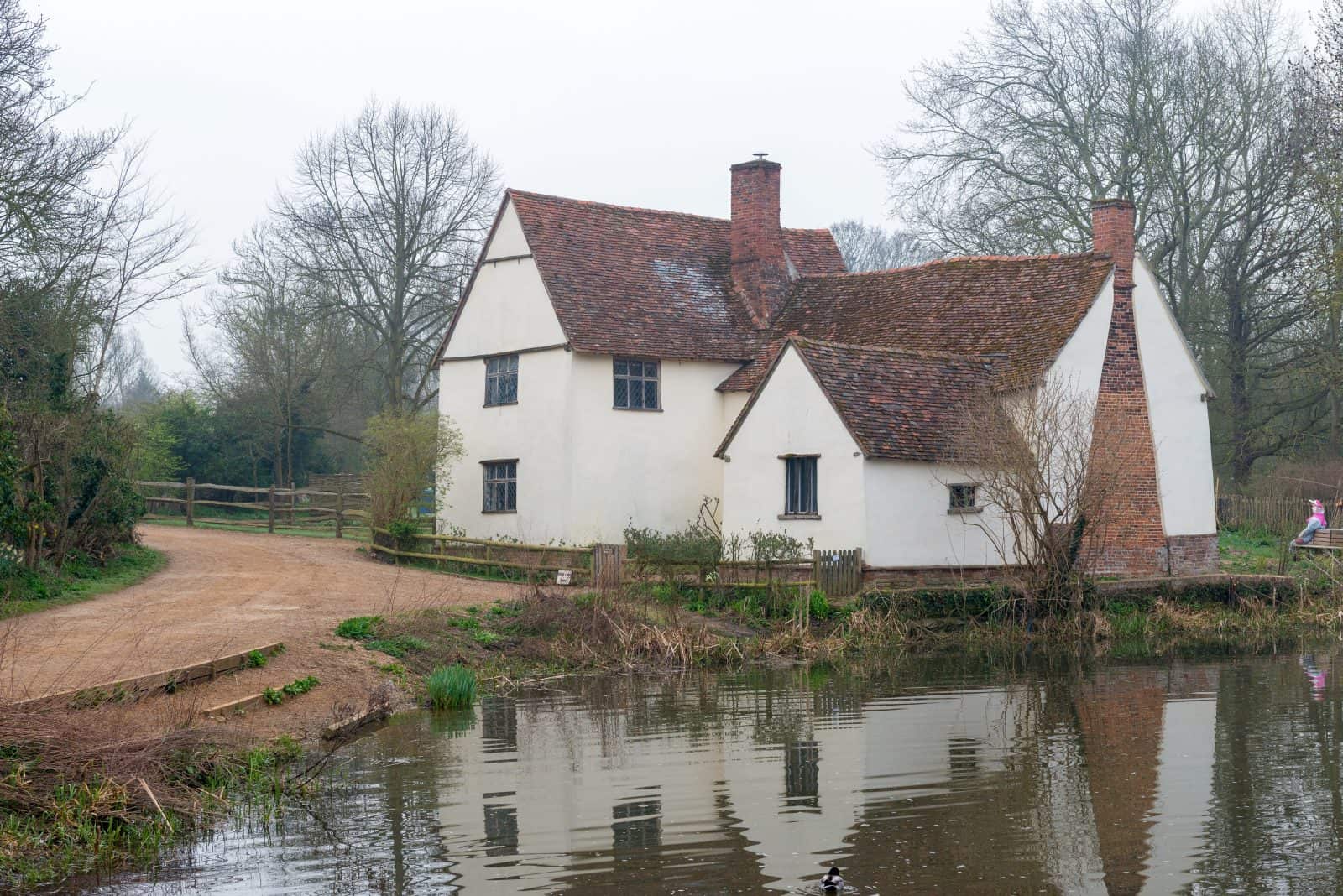 Flatford Mill's Willy Lott's Cottage