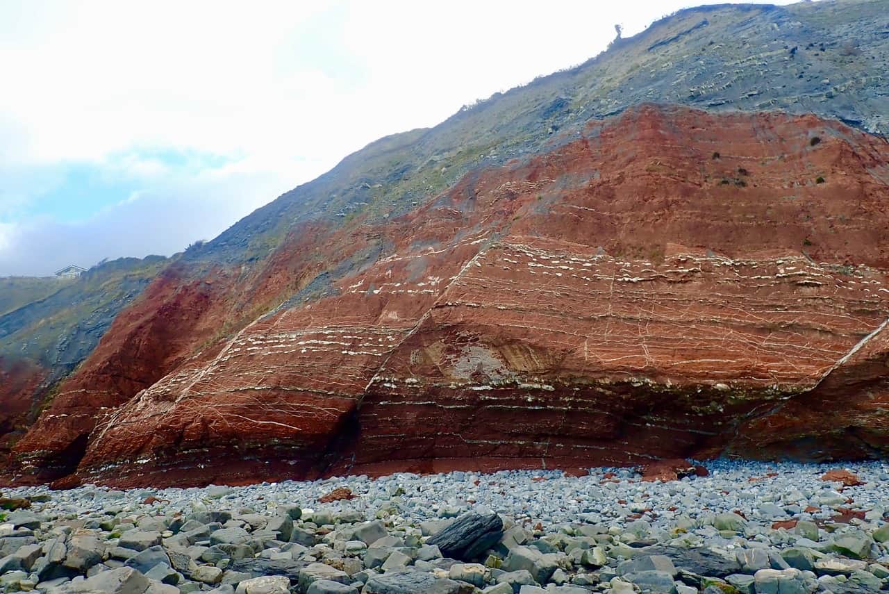 Red cliffs Watchet