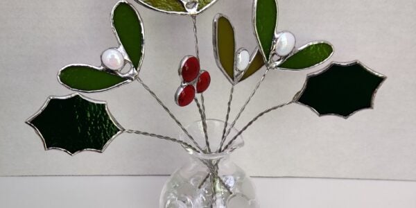 stained glass Christmas decorations - mistletoe